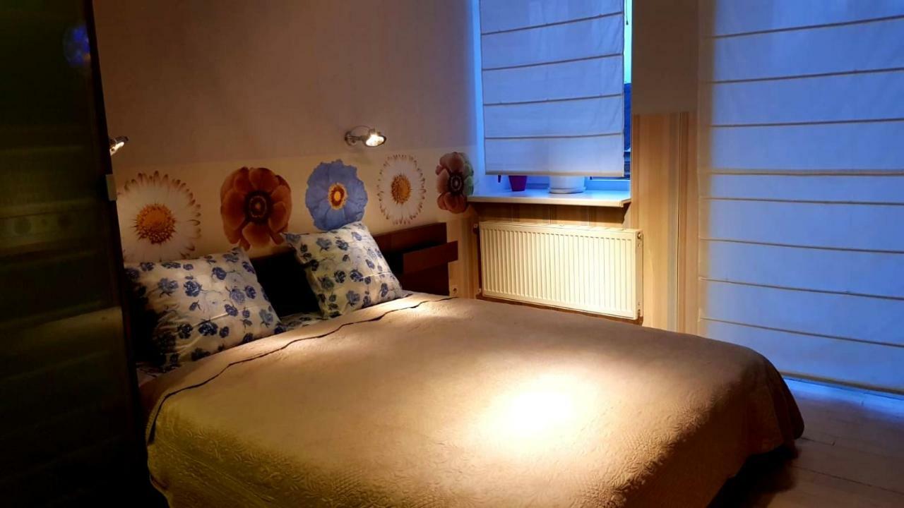 Appartement Fuksija House à Daugavpils Extérieur photo